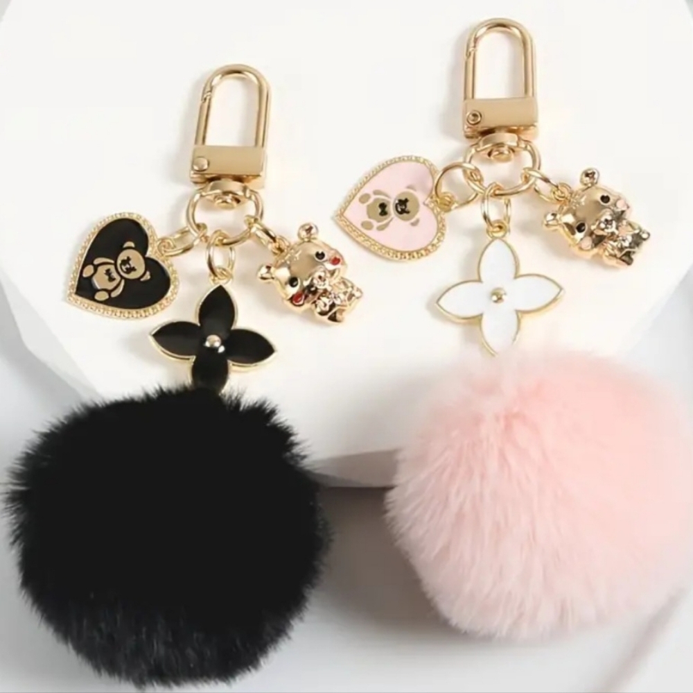 3/$20 New Pom Bag Charm/Keyring - Picture 4 of 6